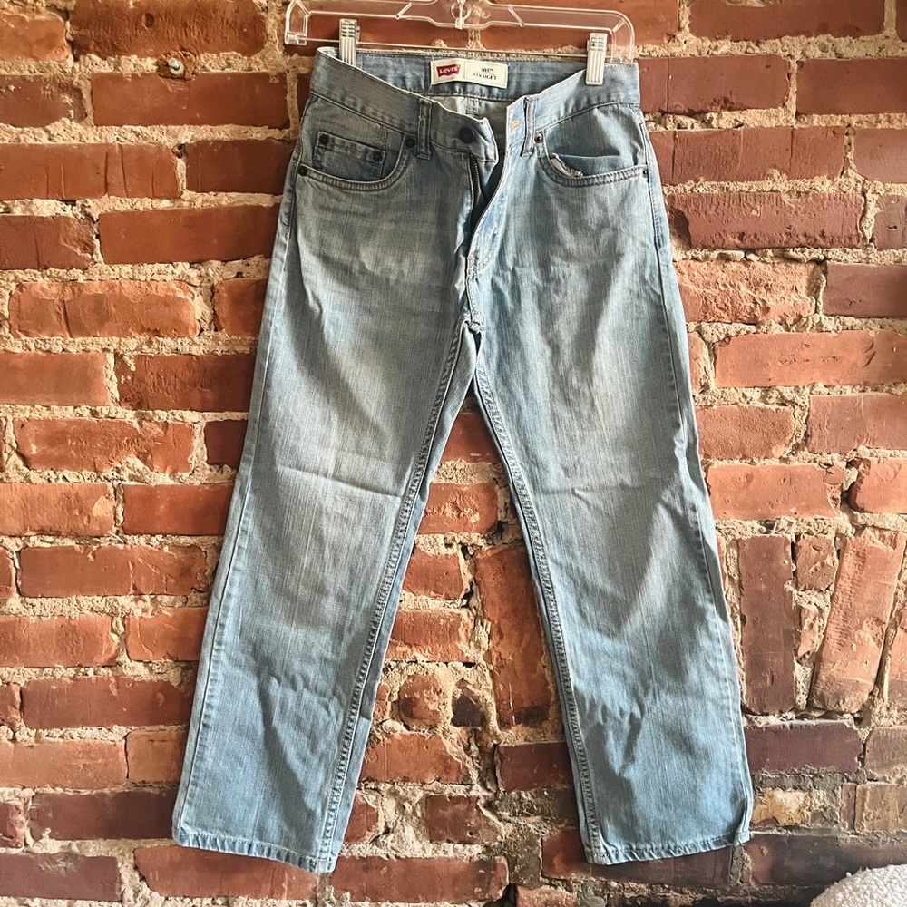 Levi’s 505 straight light wash jeans